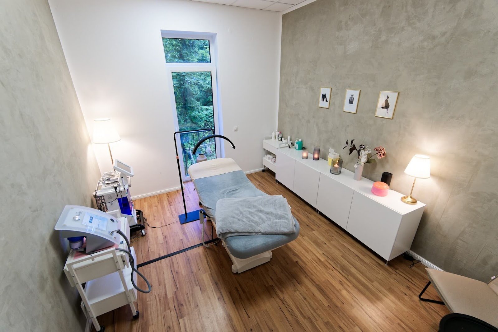 House of Beauty