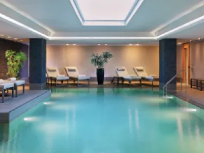 Institute SK - im Hotel Le Méridien