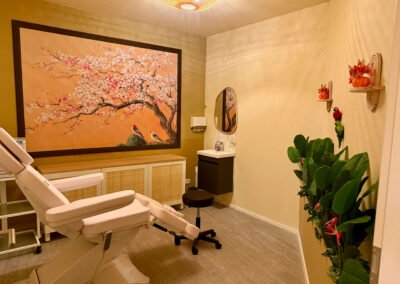LEE SPA & BEAUTY | Asia Head Spa & Wellness Massage | Fachfußpflege