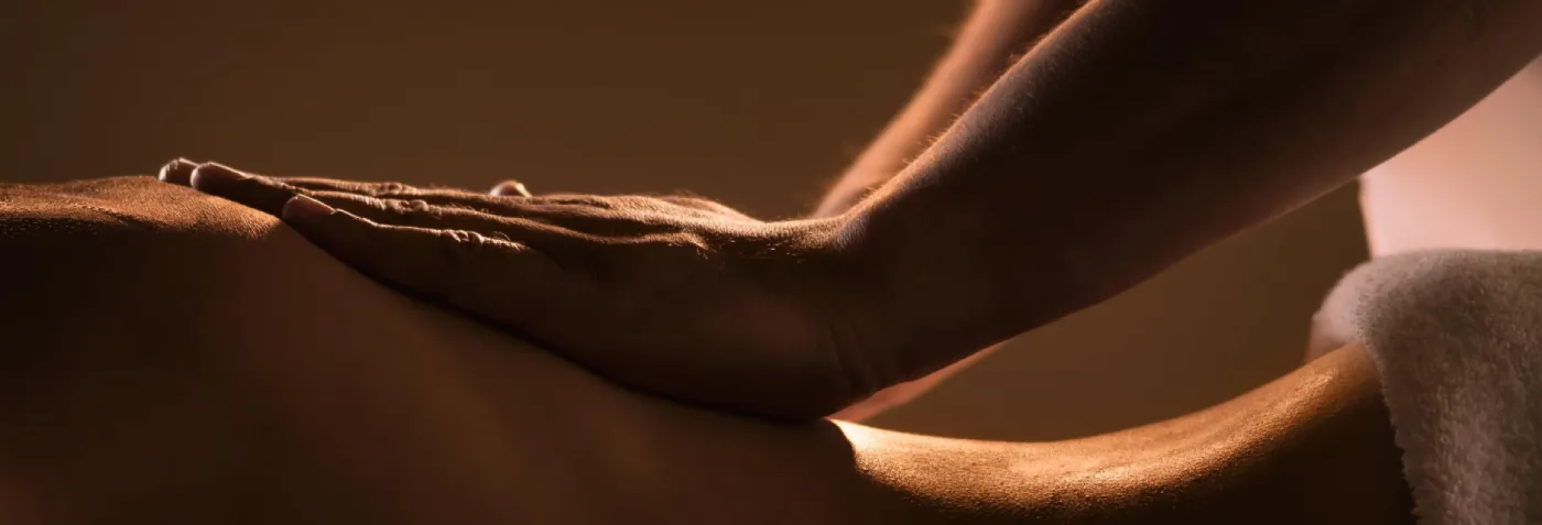 Ayurveda Massage Praxis I Björn Borchers