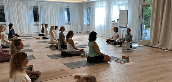 UNIT Yoga