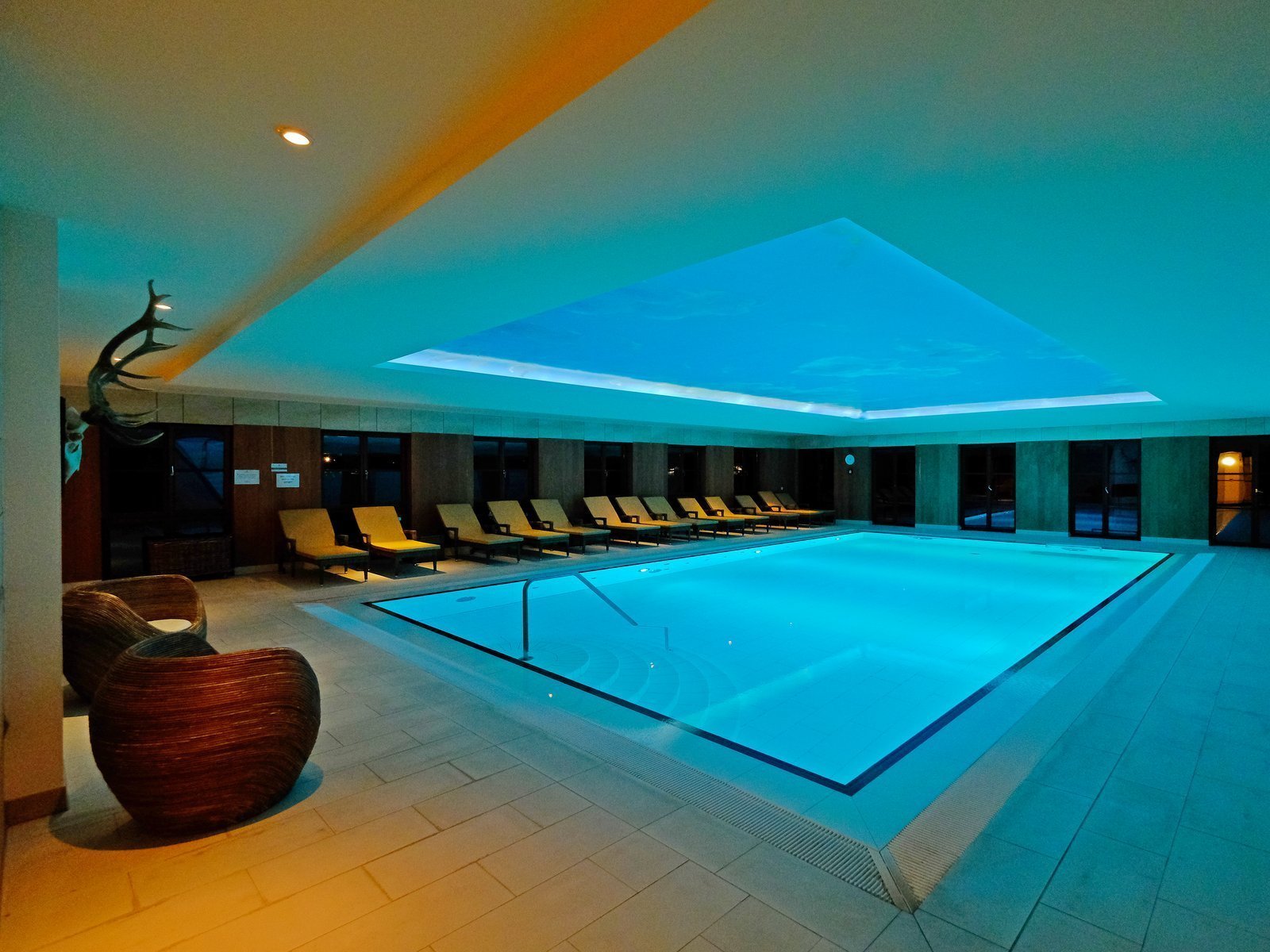 Brune Balance med & SPA