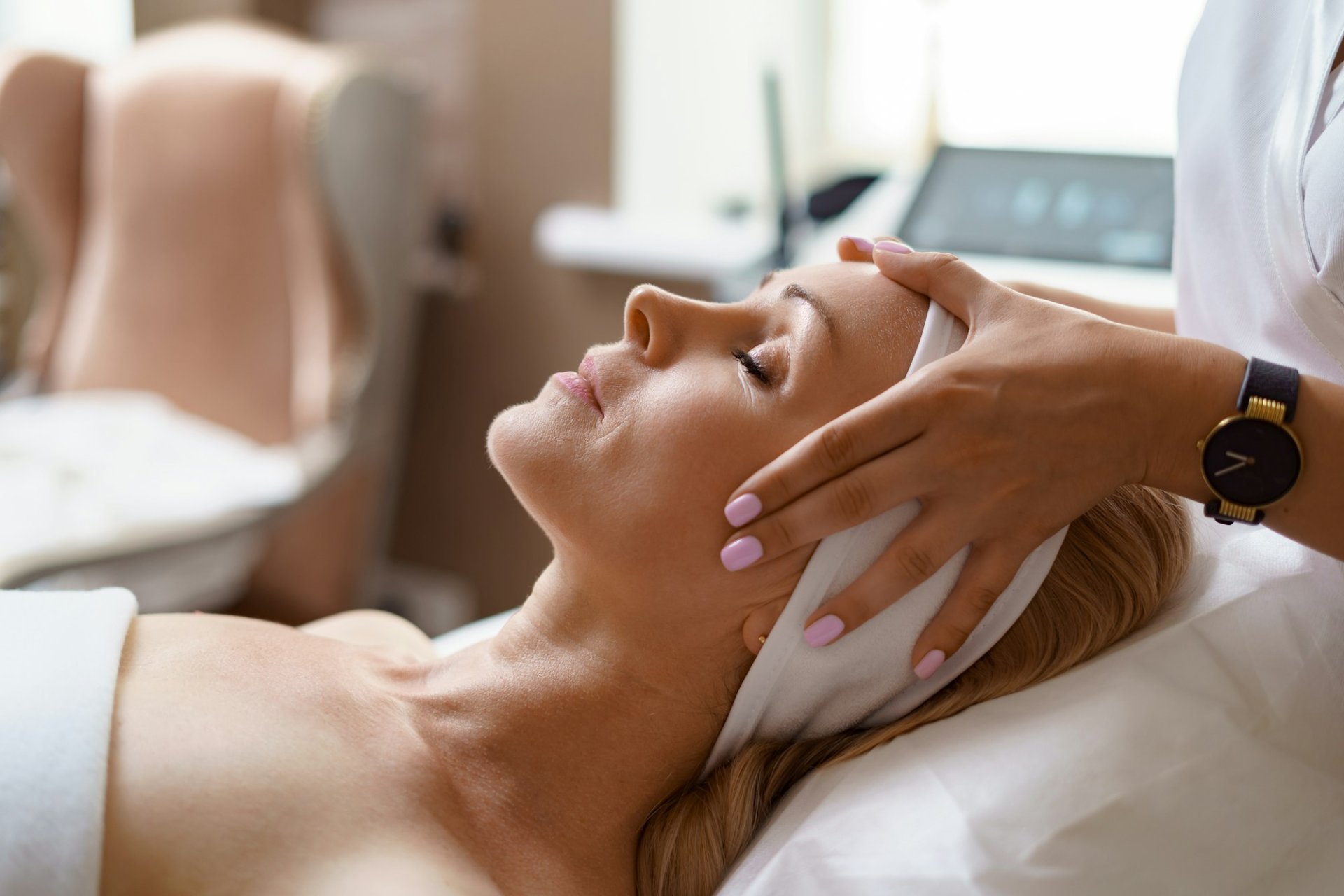 CV – THE SECRETS OF BEAUTY