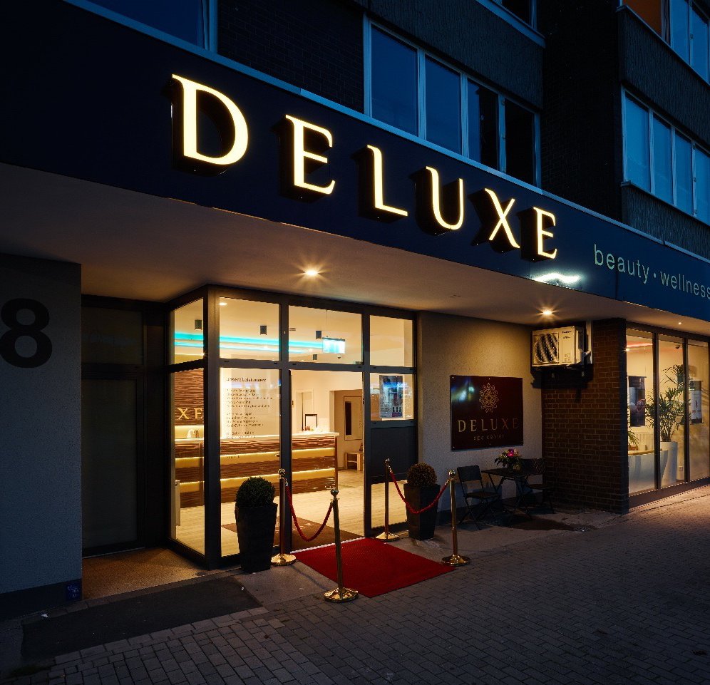 DELUXE spa center