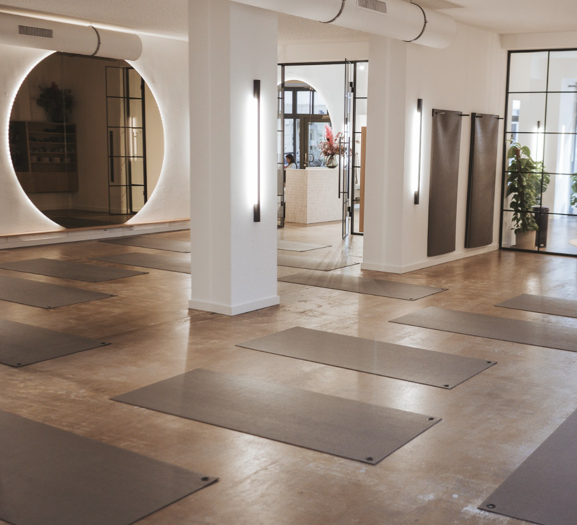 Hale.Now - Das Floor Studio Mitte