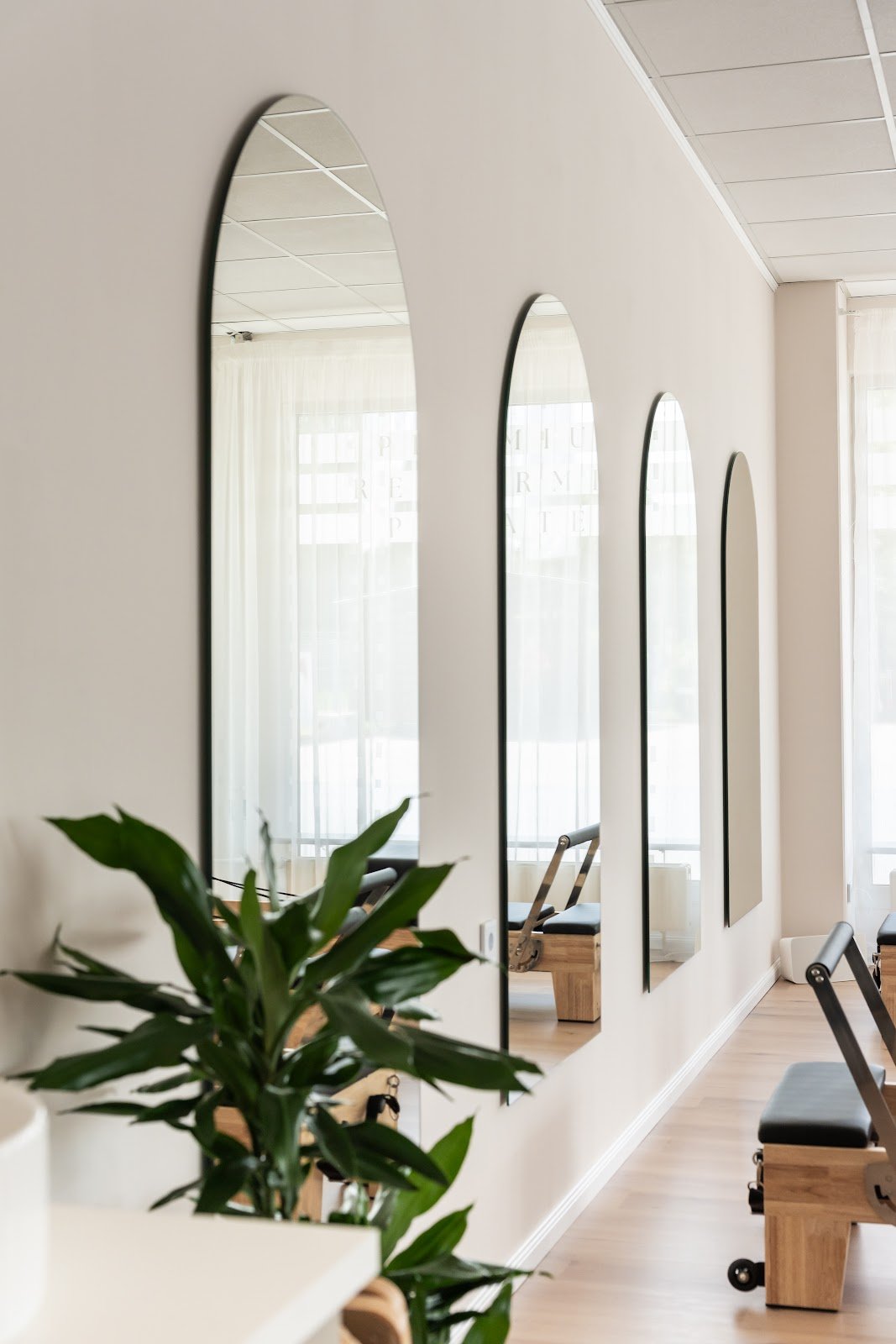 LUMÉ Reformer Pilates secondary image