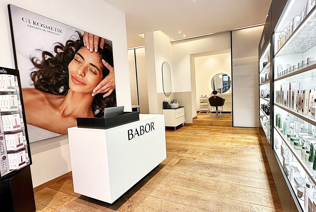 C1 Cosmetics München - Christina Short - cosmetic studio