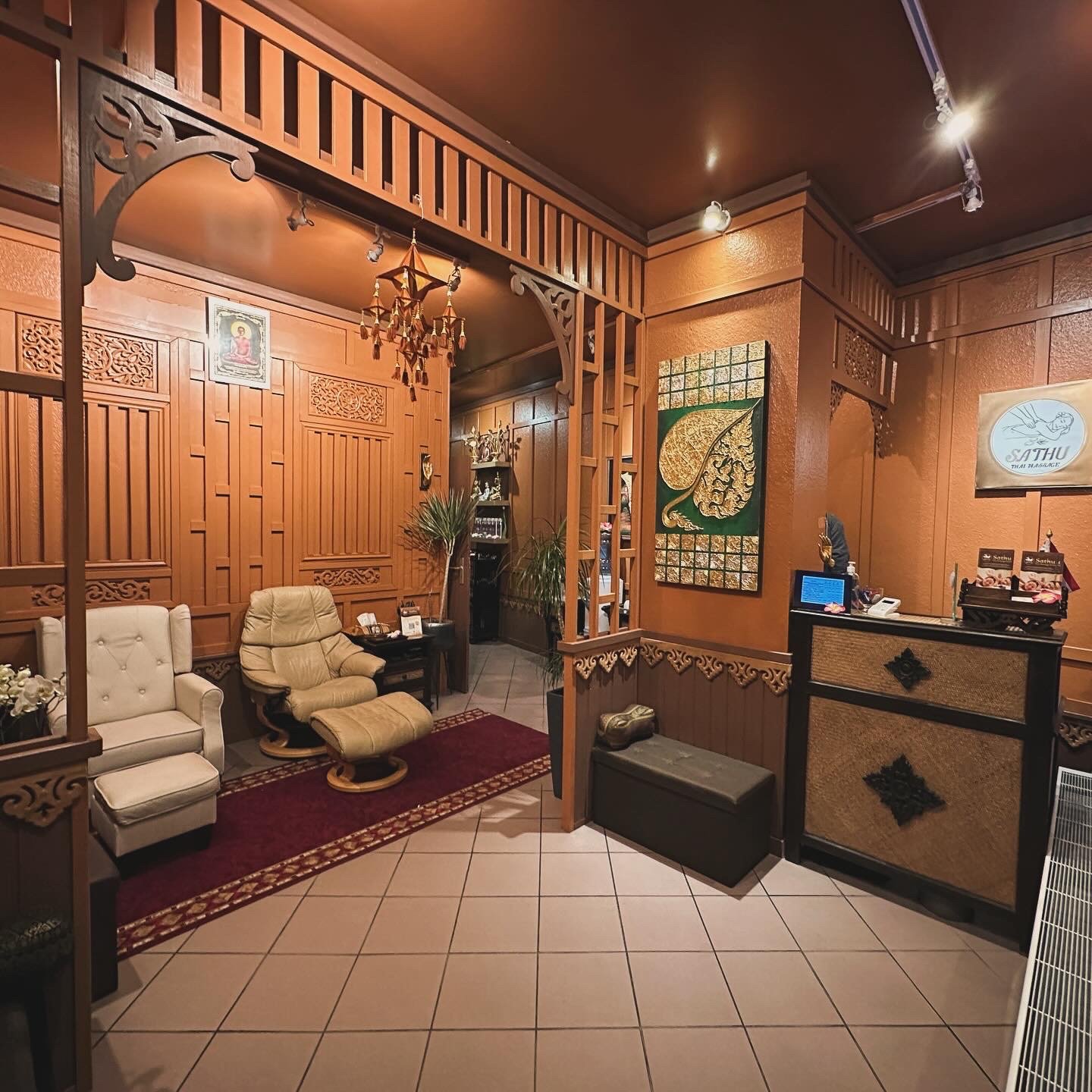 SATHU THAI MASSAGE BERLIN secondary image