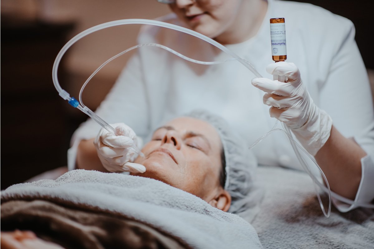 Kosmetik, Hautkompetenz-Praxis Valeria Vink