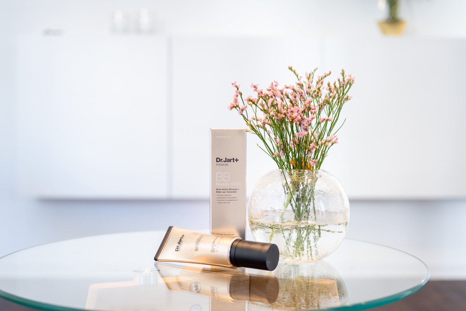 Modern MONA LISA I Kosmetikstudio Münster secondary image