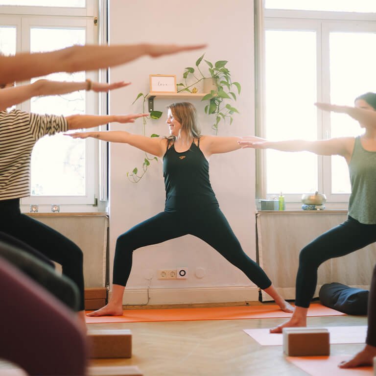 Flowing Moms | Yoga, Schwangerschaftsyoga und Fitness für Mamas Bonn