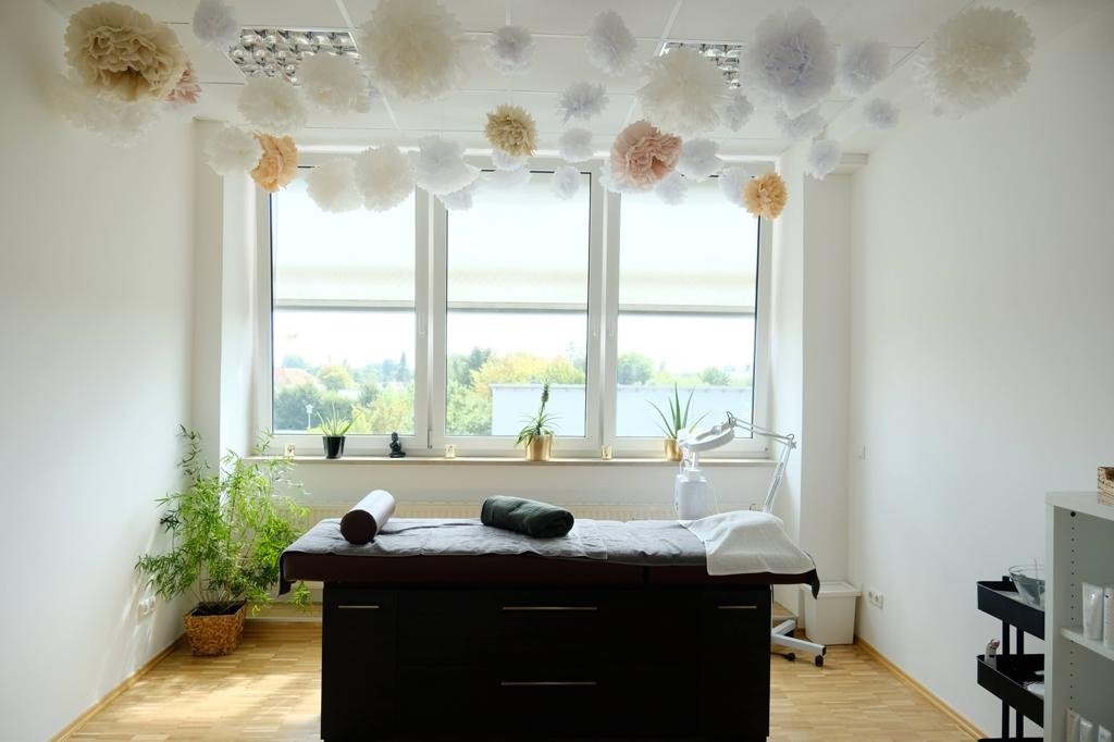 Element Lounge UG secondary image