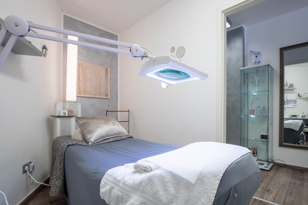 BeYOUtiful Cosmetics secondary image