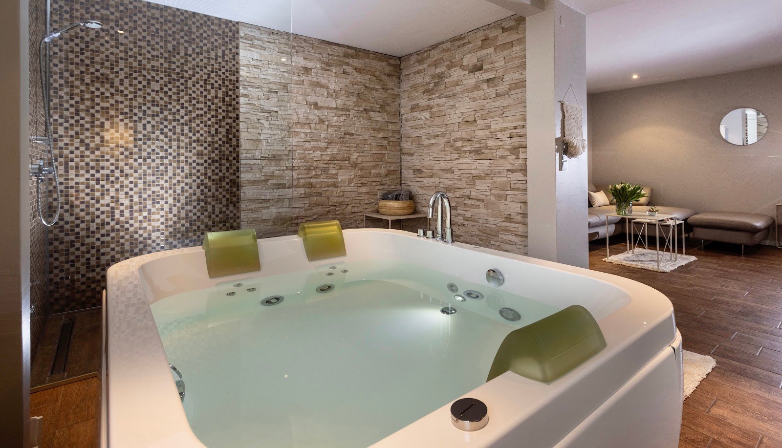 Day Spa NADINE VOLKER secondary image