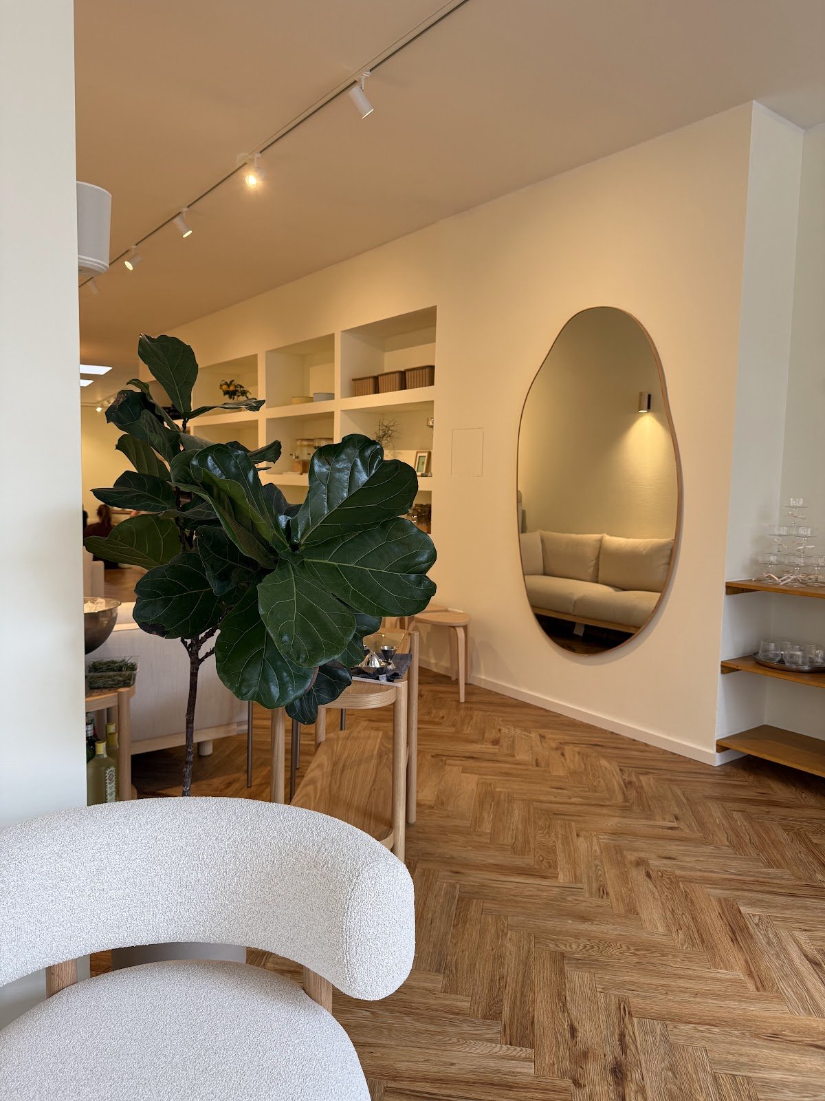 studio liv - yoga, reformer, pilates in Jena secondary image