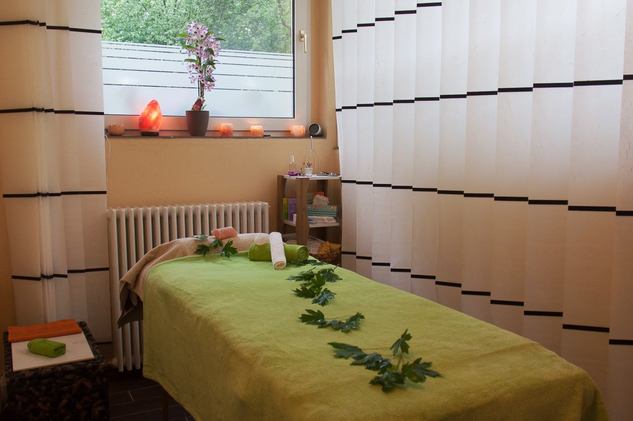 Salt Pearl - Your Salt & Float Lounge secondary image