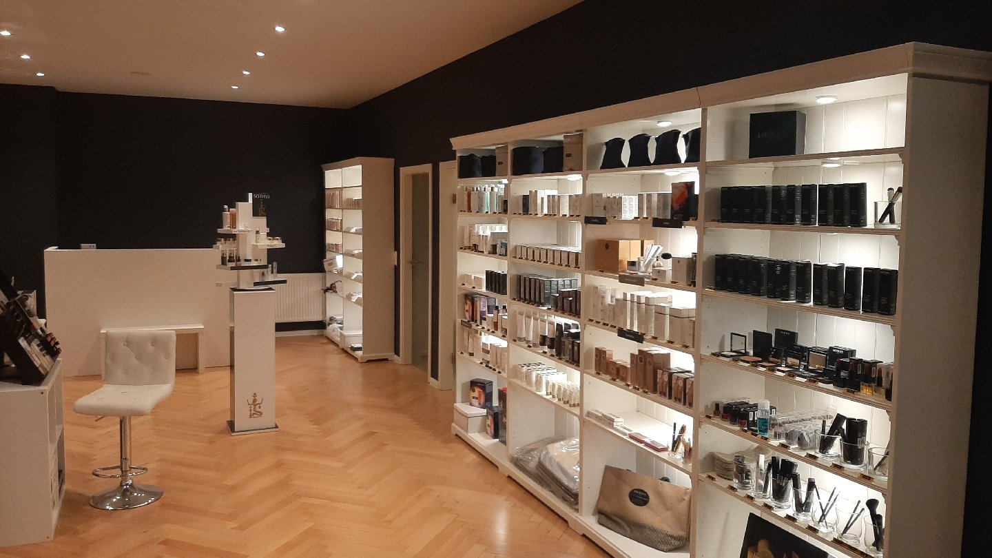 Kosmetikinstitut Anja Taute - Bernburg - Kosmetikmeisterin - Dauerhafte Haarentfernung - Microneedling - Microdermabrasion