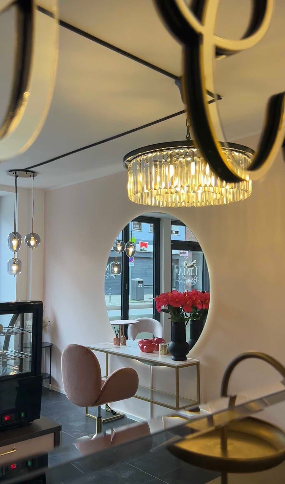 Lima Beauty Club secondary image