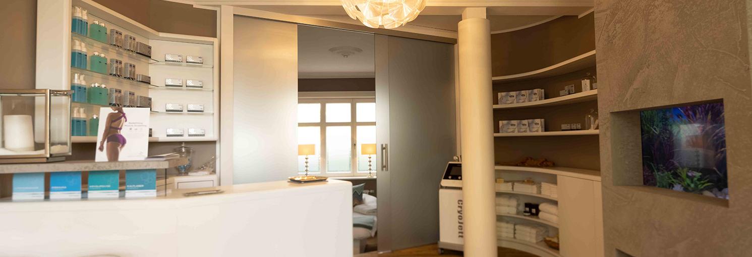 COOL BODIES IN CONTOURS secondary image