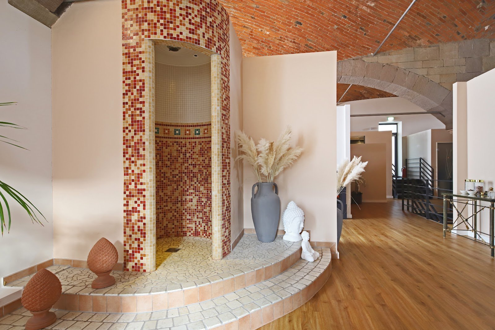 milk & honey GmbH secondary image