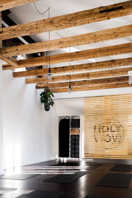 HOLY WOW YOGA & ART secondary image