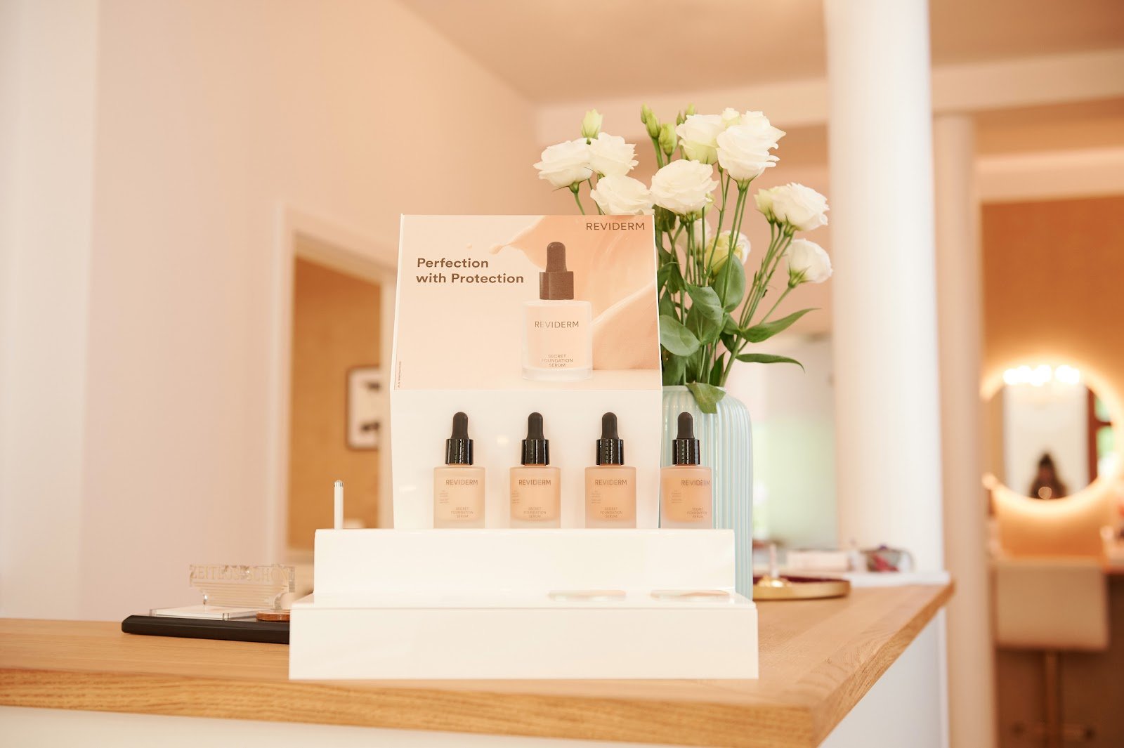 Zeitlos schön Kosmetik & Permanent Make-up secondary image