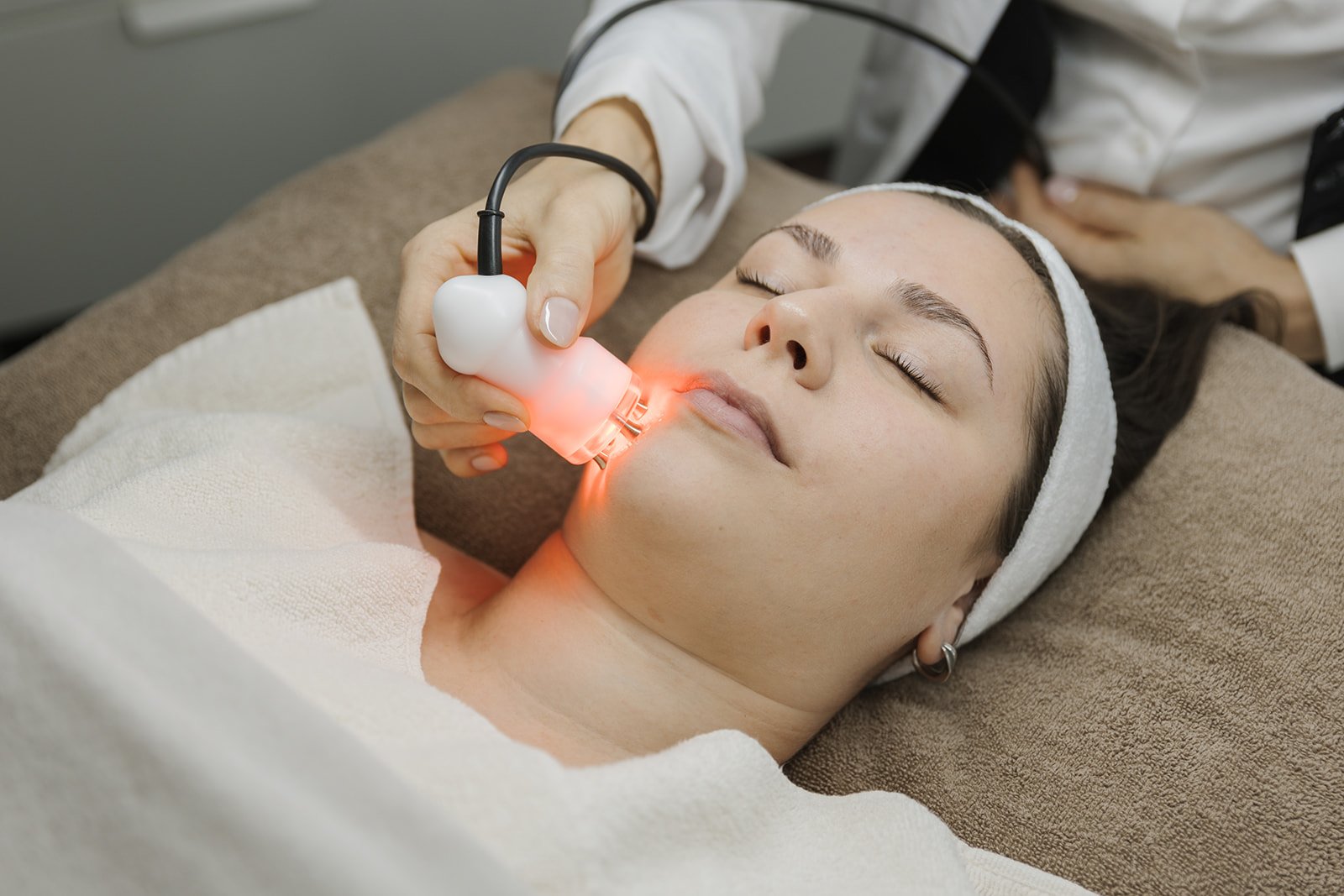 MODIVA - Kosmetikstudio secondary image